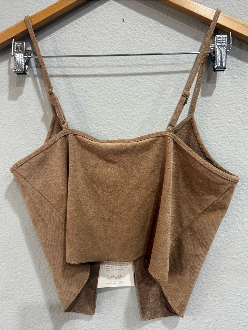 Sincerely Jules NWT Faux Suede Tan Cropped Top Camisole Ring Cutout Split Hem S - Picture 2 of 11